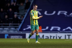 EDITORIAL USE ONLY. No use with unauthorized audio, video, data, fixture lists, club/league logos or 'live' services. Online in-match use limited to 120 images, no video emulation. No use in betting, games or single club/league/player publications