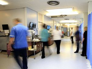 Supporting image for story: Almost 3,500 more doctors and nurses working for the NHS in Midlands