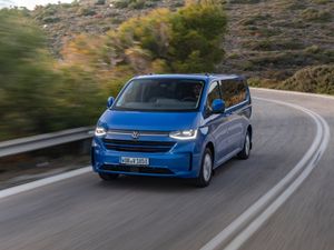 Supporting image for story: Volkswagen e-Transporter and e-Caravelle gain larger battery packs