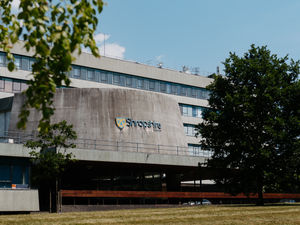 Supporting image for story: Plan to flatten cattery recommended for refusal