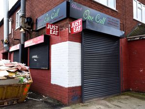 Supporting image for story: Owner of takeaway that left six people seriously ill gets suspended sentence