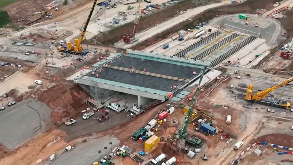 HS2 investigating two firms rupplying construction staff