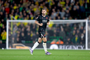 Supporting image for story: West Brom to make left-back call ahead of Millwall after Charlie Taylor issue