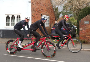  Greg James (R) rides a tandem bike with guests during the Radio 1 Longest Ride challenge for Comic Relief on March 16, 2026 in Kings Bromley, England. 