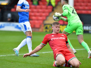 Supporting image for story: Walsall loanee Freddie Draper tipped to reach the top