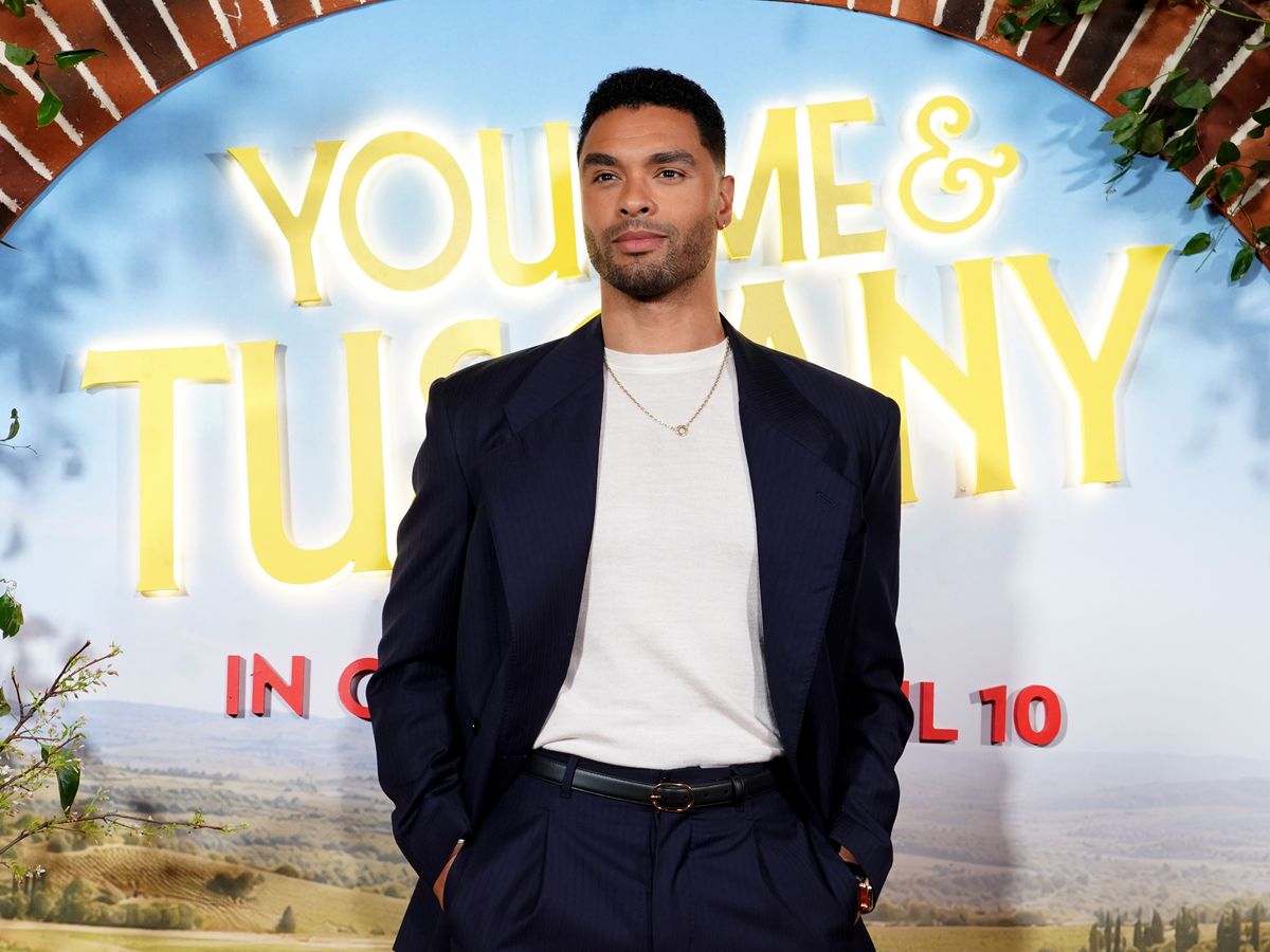 Rege-Jean Page says SNL UK reunion with Nicola Coughlan was &lsquo;delightful&rsquo;