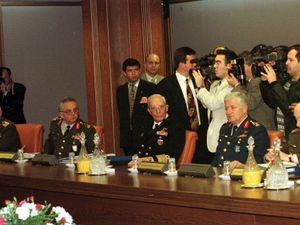 Supporting image for story: Turkey’s Erdogan pardons elderly generals imprisoned over 1997 ‘postmodern coup’