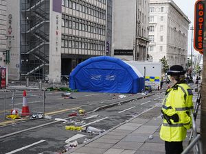 Supporting image for story: Number of people injured at Liverpool’s victory parade rises to 109