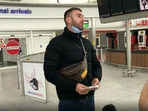 Supporting image for story: First UK airport arrivals enter two weeks of quarantine