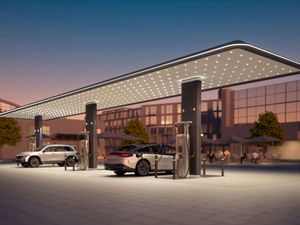 Supporting image for story: Mercedes to roll out global high-powered EV charging network