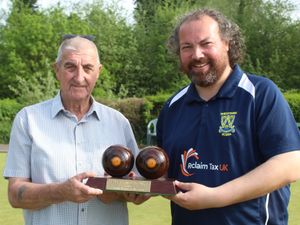 Supporting image for story: Wraight is counting the cash after latest triumph