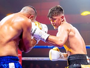 Supporting image for story: Unbeaten Brandon Bethell goes for five in a row