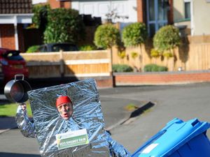 Supporting image for story: Event shows people how to cut bills and save the planet