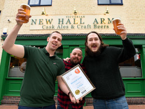 Supporting image for story: Cannock pub The New Hall hailed as top for a tipple