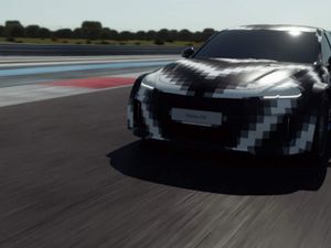 Supporting image for story: Hyundai’s Vision FK concept brings hydrogen power and 671bhp