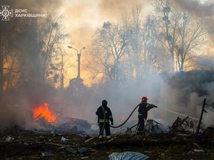 Supporting image for story: Russia bombards Ukraine energy grid as Zelensky says he will hold talks with US