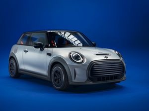Supporting image for story: The Mini Strip is a minimalist one-off concept car designed with Paul Smith