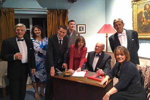 Supporting image for story: Gavin Williamson at Wolverhampton rendition of Yes, Prime Minister