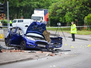 Supporting image for story: Driver on the run after man, 21, killed and four others injured in Pelsall crash