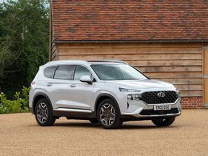 Supporting image for story: First Drive: The Hyundai Santa Fe Plug-In is a big and useful seven-seat hybrid SUV