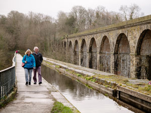 Supporting image for story: Chirk to Llangollen canal towpath named in top 100 UK walks