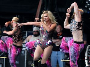 Supporting image for story: Kesha joins Renee Rapp at Coachella for rendition of 2009 anthem Tik Tok
