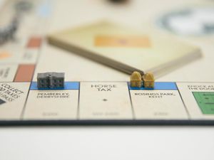 Supporting image for story: Graphic designer creates bespoke Jane Austen Monopoly for superfan girlfriend