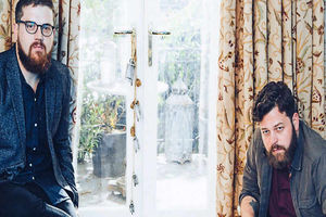 Supporting image for story: Bear's Den talk about their latest record ahead of Birmingham O2 Institute appearance