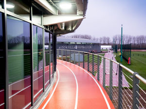 Supporting image for story: Royal seal of approval for Pave Away’s ‘premier’ build