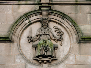 Supporting image for story: Oswestry shop front cold be given a facelift with special funding