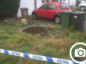 Supporting image for story: Man's body found in Kidderminster pond