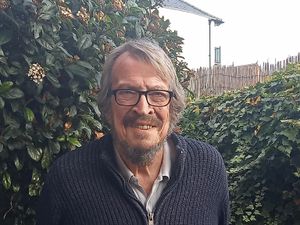 Supporting image for story: George And Mildred star Norman Eshley dies aged 80