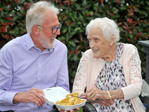 Supporting image for story: 103-year-old celebrates birthday with first-ever battered chips