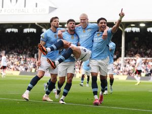 Supporting image for story: Manchester City clinch Champions League spot with victory at Fulham