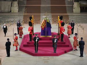 Supporting image for story: Queen's funeral timetable: When processions and services happen today in London and Windsor