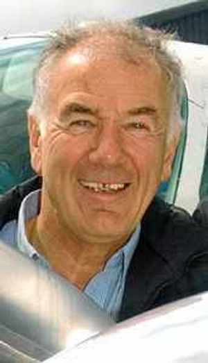 Supporting image for story: Free shuttle bus to Bob Jones Memorial Air Show in Welshpool