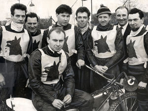 Supporting image for story: Former Monmore rider Cyril Francis dies