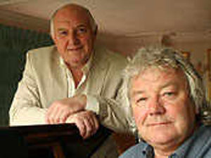 Supporting image for story: Guitarist to judge new talent contest