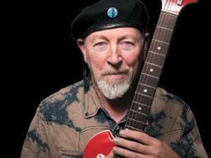 Supporting image for story: Richard Thompson to play Birmingham Town Hall