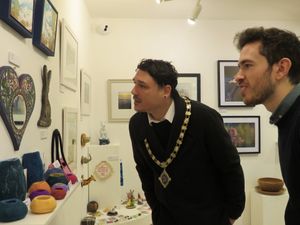 Supporting image for story: Mayor learns more about well-being charity in visit to exhibition