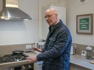 Supporting image for story: Swinney: Hydrogen-powered home is ‘exciting’ development in climate change fight