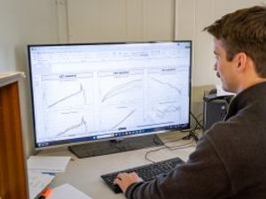 Sensors will assist data monitoring in poultry sheds
