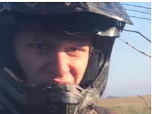 Supporting image for story: Police seek man after attack on 60-year-old near Oswestry 