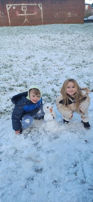 6-year-old Joseph and 5-year-old Scarlett in Brookside, Telford. Photo by mum, Tasha