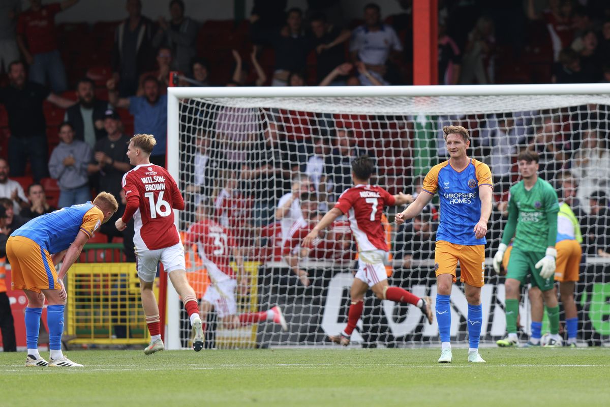 &lsquo;Gutted&rsquo; - Michael Appleton reacts to late Shrewsbury defeat