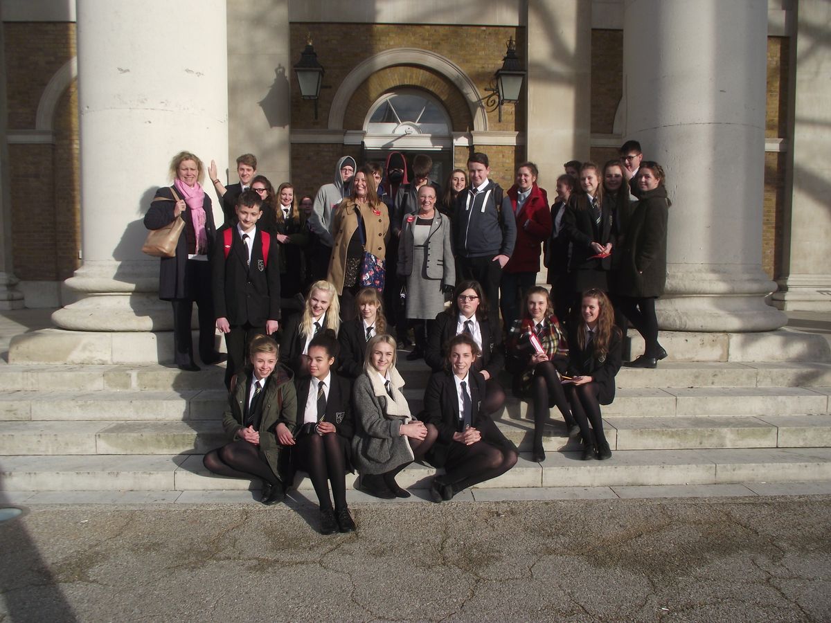 People shouldn&rsquo;t be defacing road markings - Your Letters: August 29