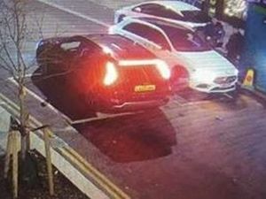 Supporting image for story: Police release images of potential witnesses after fatal drive-by shooting