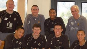 A first professional deal, with other young hopefuls!