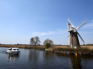 Supporting image for story: Peter Rhodes on drunken sailors, attack-adverts and the irresistible rise of the Sitzpinkler