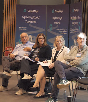 Panellists (L-R) Peter Smith Hughes, Carole Green, Carol Shillabeer and Steffan Evans.